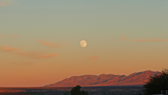 Moonrise Benson AZ