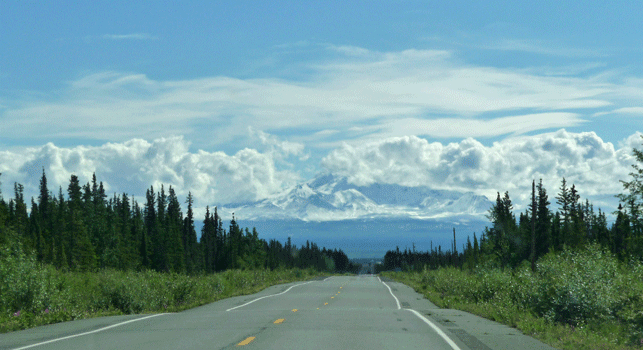 Wrangell Mountains Alaska from Glenn Highway