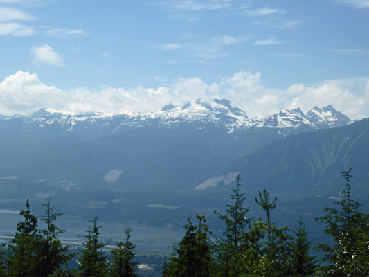 Monashee Mountains