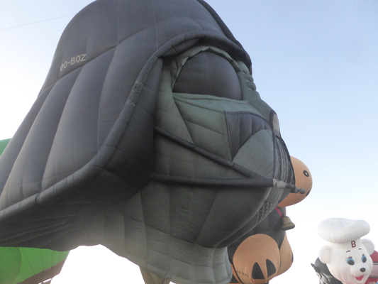 Darth Vader balloon