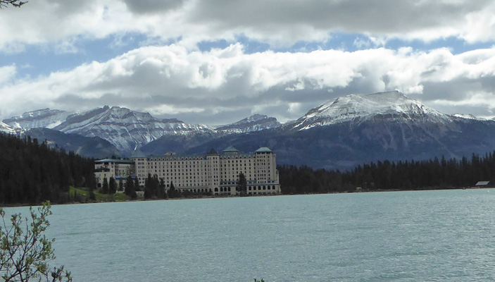 Fairmont Lake Louise Hotel