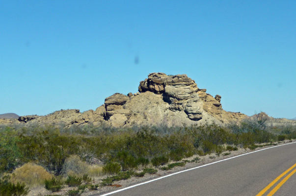 Rock formation on raod to Persimon Gap