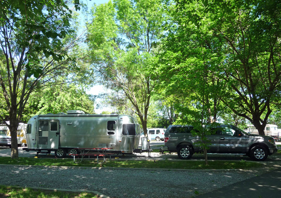 Genevieve Airstream at Sacremento River RV Park