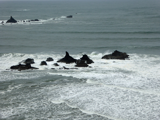 Surf on rocks Cape Blanco