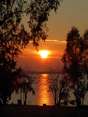 Sunset Millerton Lake