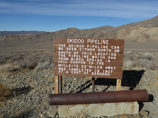 Skidoo pipeline sign Death Valley
