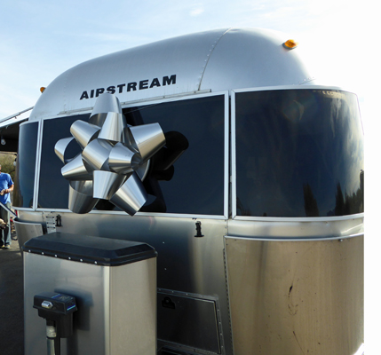 Airstream with Christmas bow