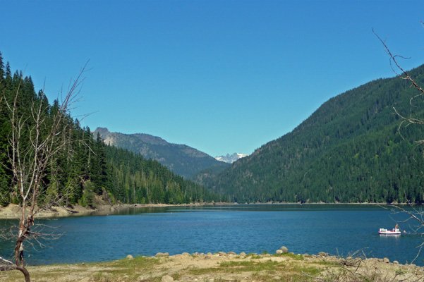 View northward on Lake Kachess WA