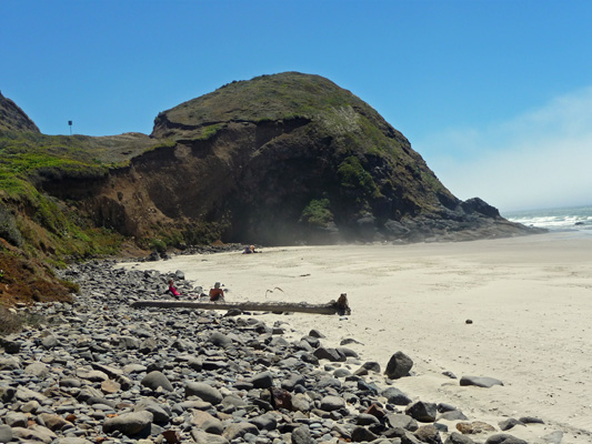 Day Use beach north of Hecata Head OR