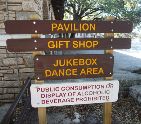 Pavilion sign Garner SP