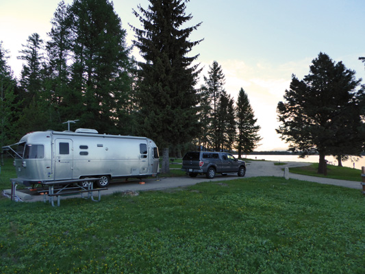 Genevieve Airstream Huckleberry host site