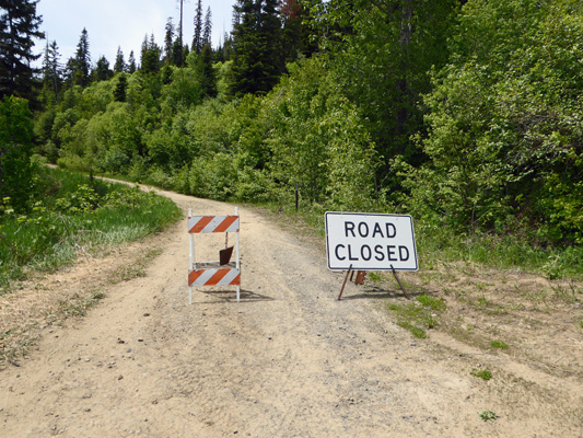FR 438 Road Closed sign