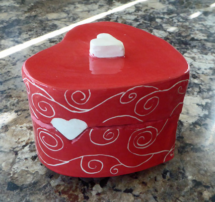 Red heart box