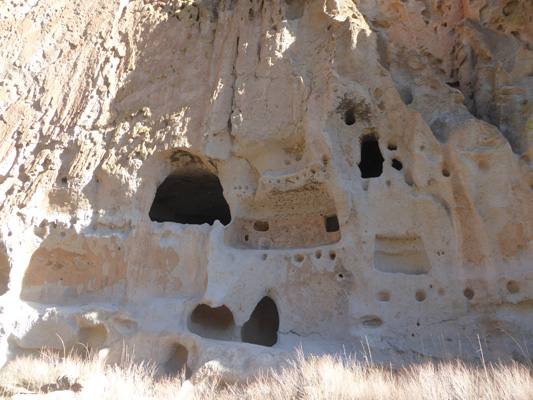 Bandelier caves