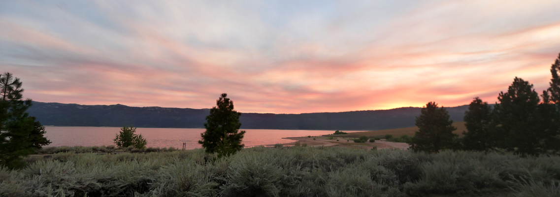 Smokey sunset Lake Cascade SP