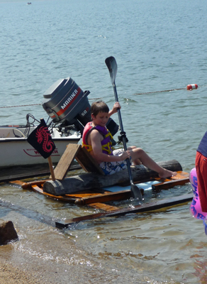 One-man raft bedstead Water hooligan boat