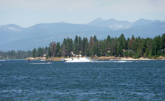 Float Plane landing on Lake Cascade ID