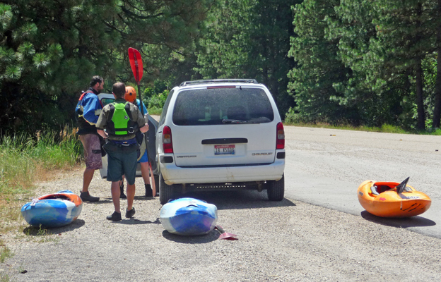 Kayakers Payette River Hwy 55 ID