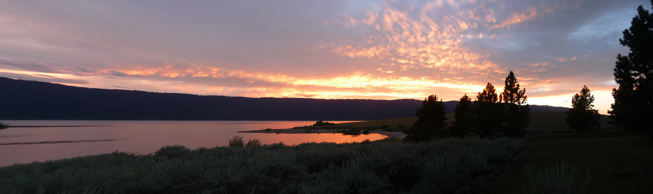 Sunset Sugarloaf Lake Cascade