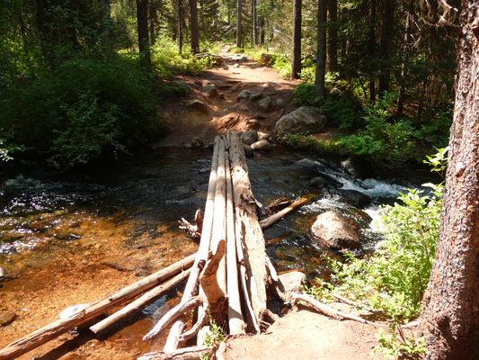 Log creek crossing on Louie Lake Trail