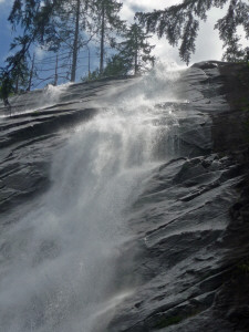 Closeup of top of Bridal Veil Falls near Index WA