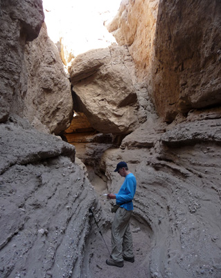 Big Split Rock Canyon Painted Canyon Mecca Hills