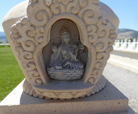 Tara in stupa