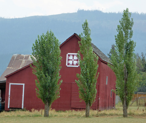 Bear Paw Red Barn