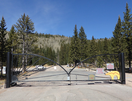Ski Santa Fe gate