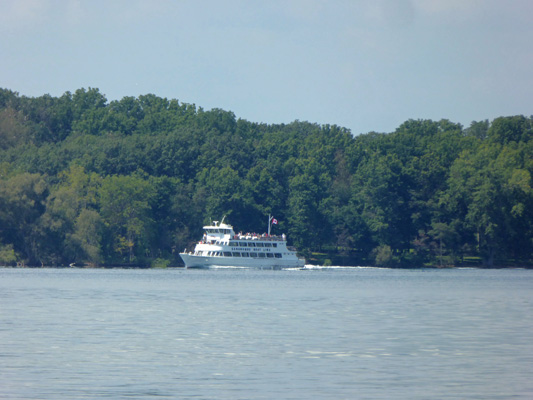 Thousand Islands tour boat Ontario