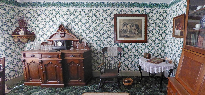 Green Gables dining room