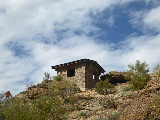 Gates Pass viewing hut