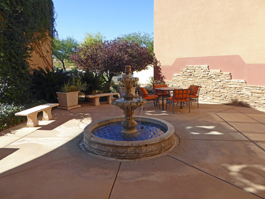 Rancho Resort fountain